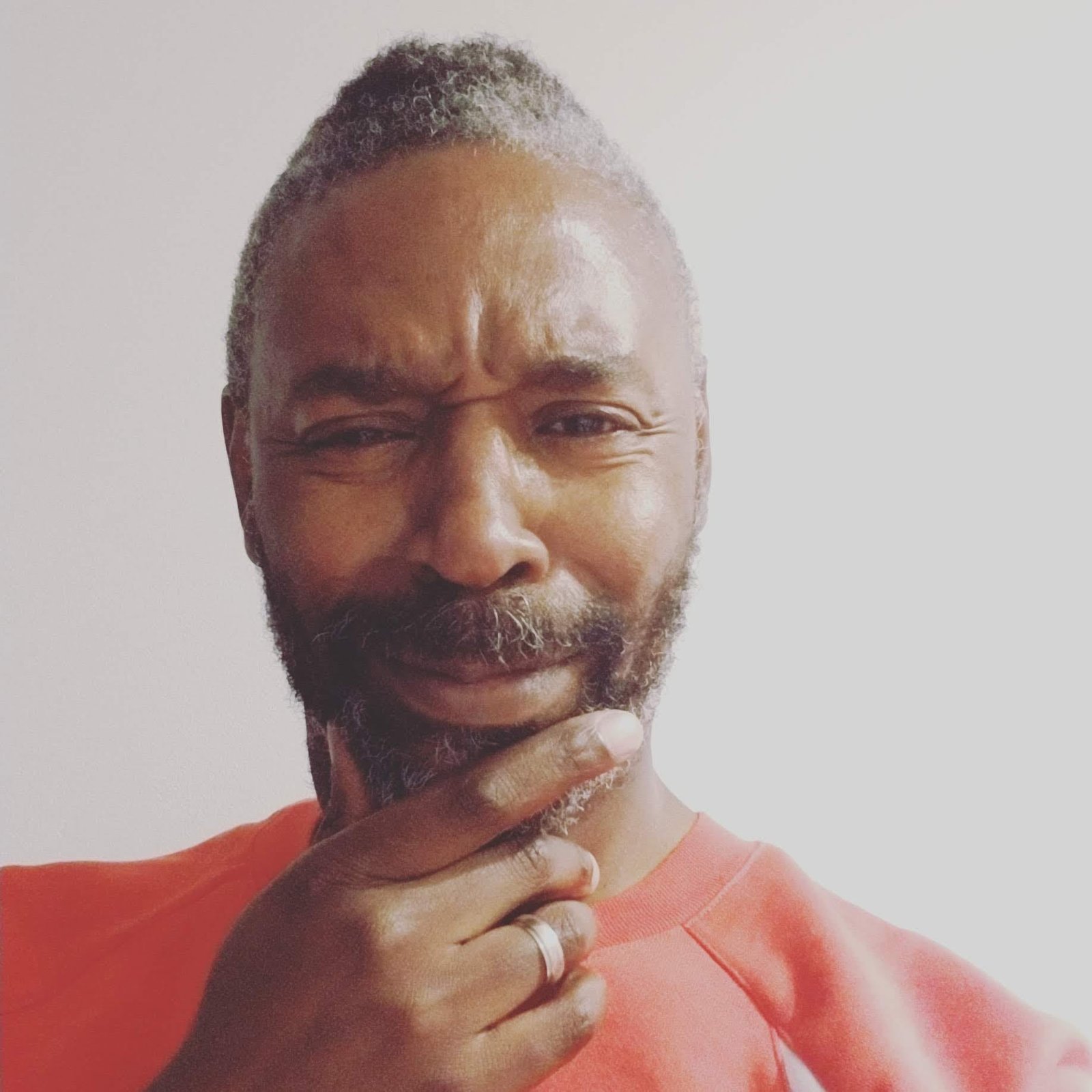 Privileged black man trying to break the white ceiling – Webinar